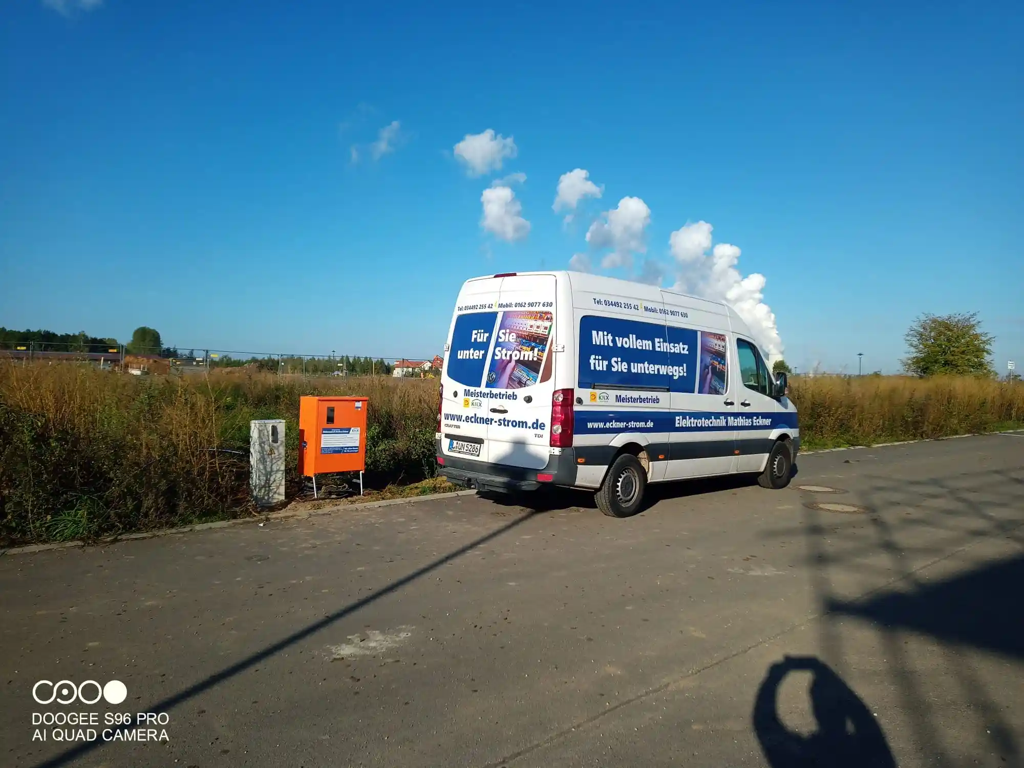 Baustromverteiler für sichere Baustromversorgung auf einer Baustelle im Rohbau.